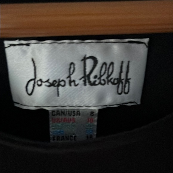 Joseph Ribkoff LBD Sleeveless black Dress with ruffle hem. Size 8 - Picture 5 of 8